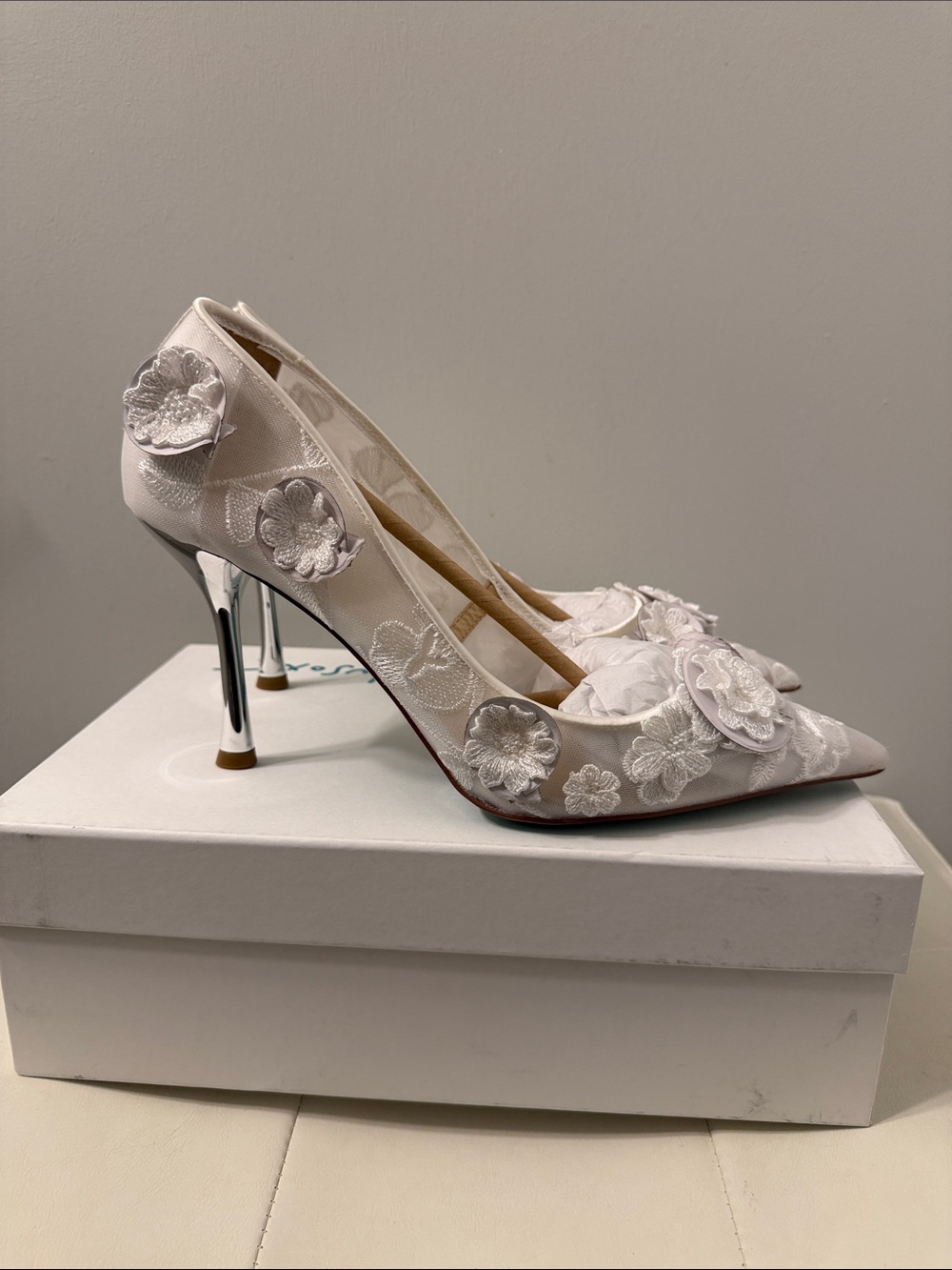 Betsey Johnson Ivory Floral Appliqué Pointed-Toe Heels - Picture 2 of 4